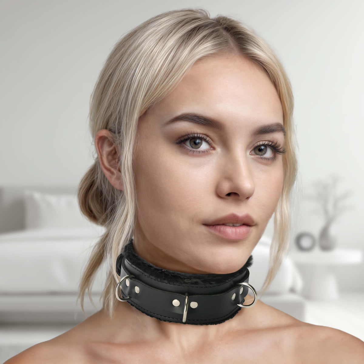 Strict Leather Premium Fur Lined Locking Collar