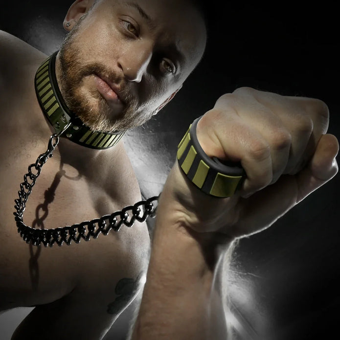 Fort Troff Tactical Velcro collar and chain leash bondage set, shop online, view 3